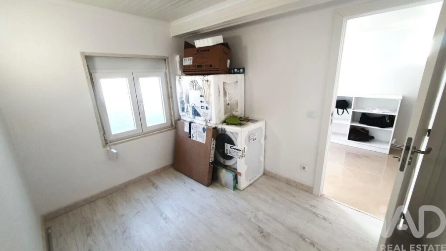 Moradia T9 para Venda em Ajuda Foto 6