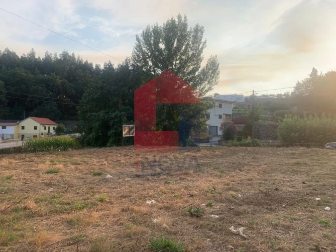 Terreno para Venda em Vila Verde e Barbudo Foto 4