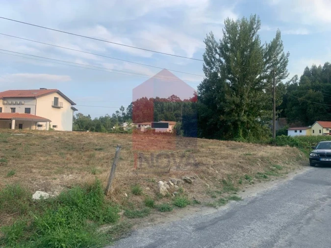 Terreno para Venda em Vila Verde e Barbudo Foto 9