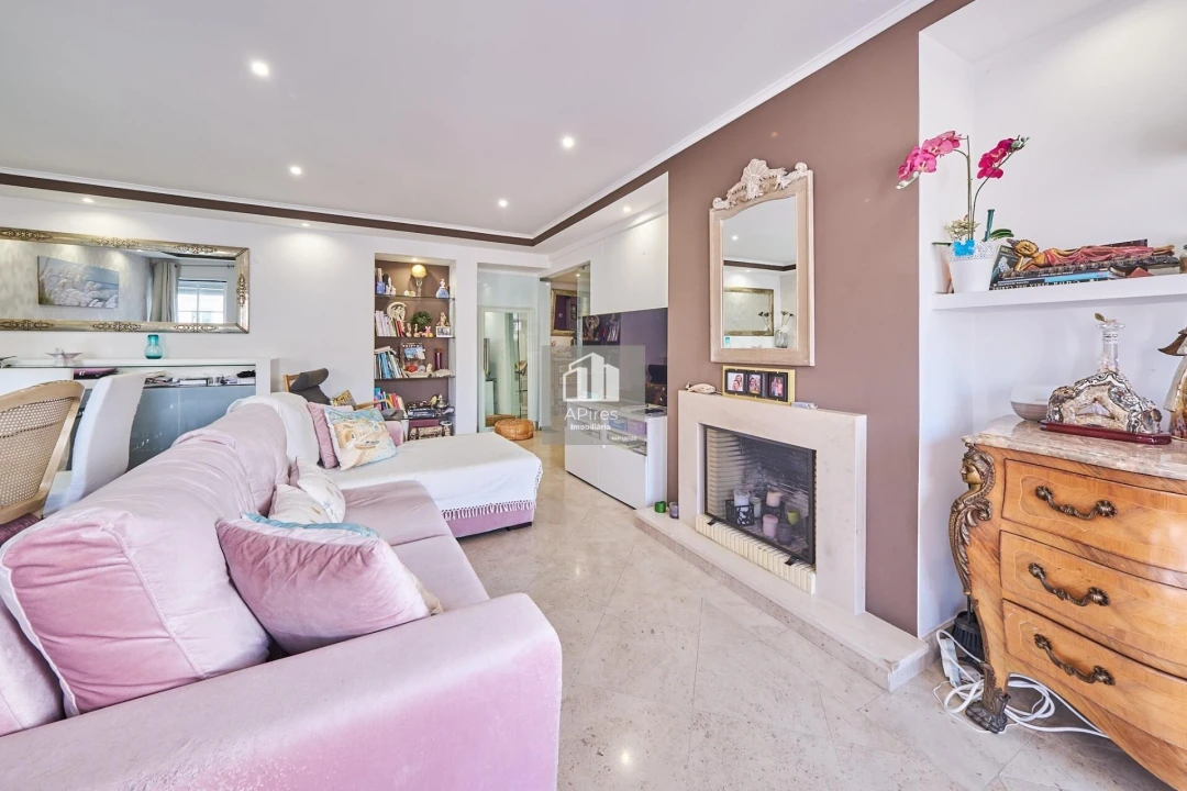 Apartamento T3 para Venda em Costa da Caparica Foto 6