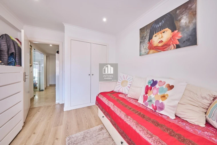 Apartamento T3 para Venda em Costa da Caparica Foto 19