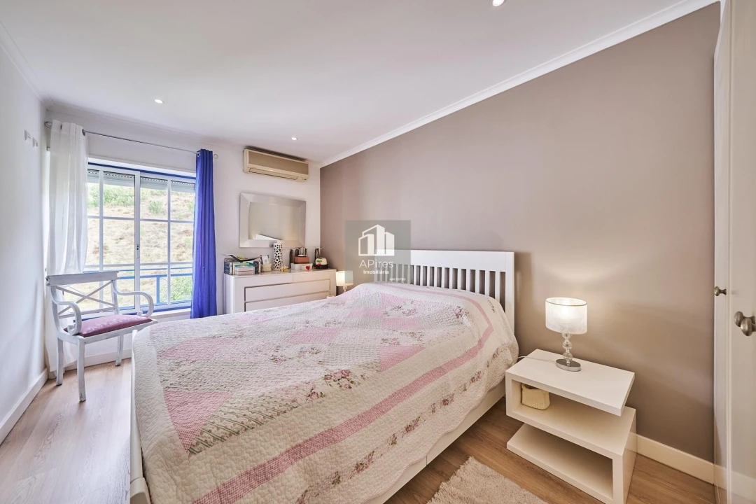 Apartamento T3 para Venda em Costa da Caparica Foto 21