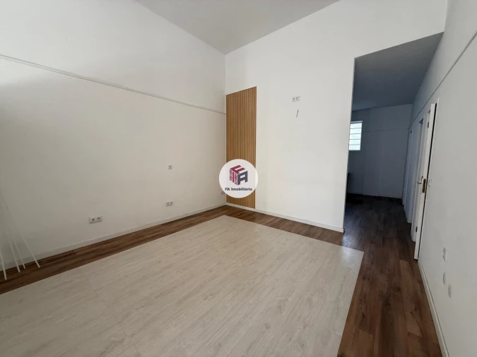 Loja para Arrendamento em Matosinhos e Leça da Palmeira Foto 7