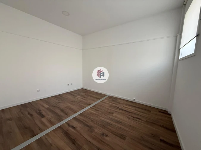 Loja para Arrendamento em Matosinhos e Leça da Palmeira Foto 10