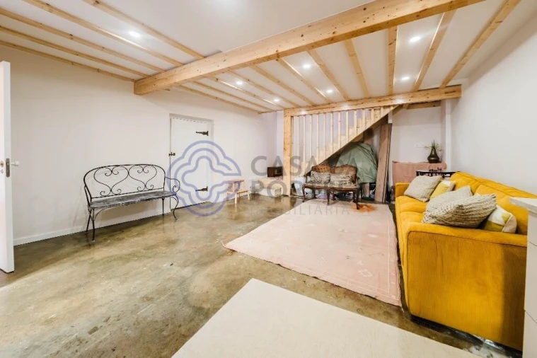 Moradia T3 para Venda em São Bartolomeu dos Galegos e Moledo Foto 30