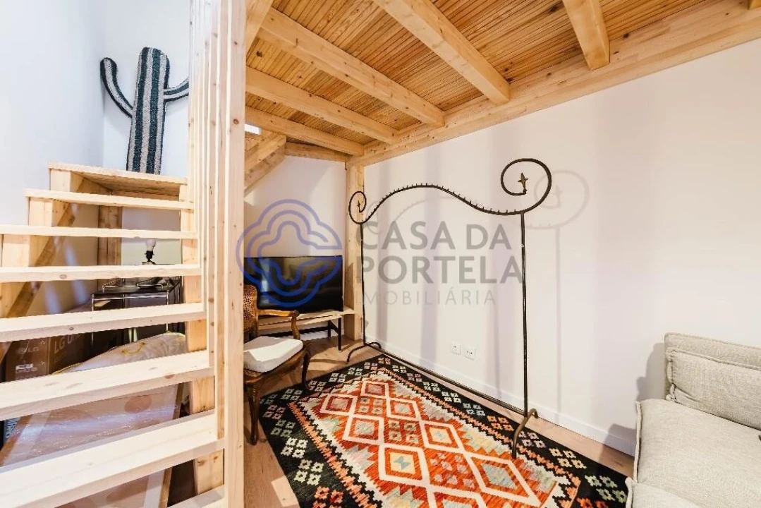 Moradia T3 para Venda em São Bartolomeu dos Galegos e Moledo Foto 4