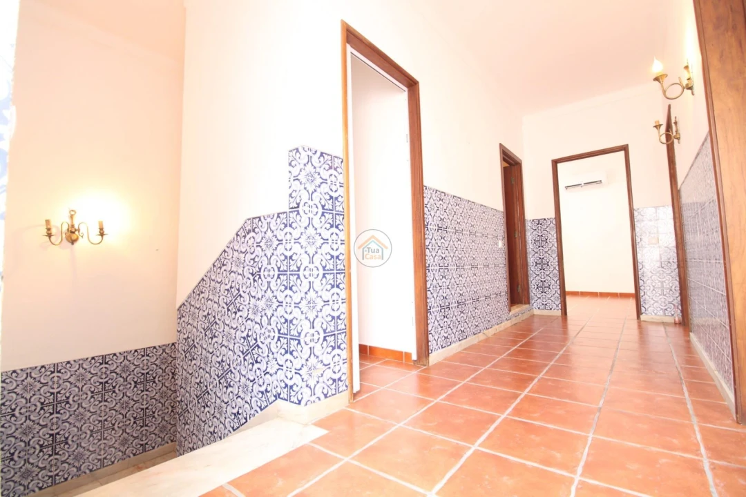 Moradia T4 para Venda em Redondo Foto 22