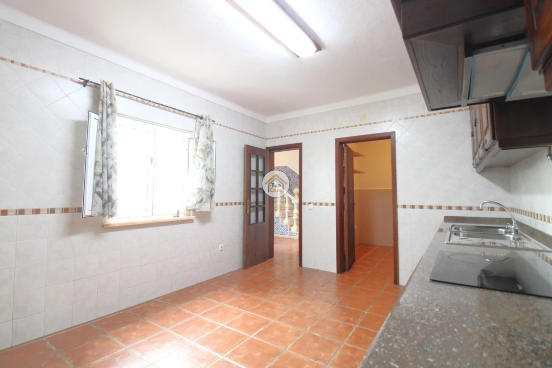 Moradia T4 para Venda em Redondo Foto 3