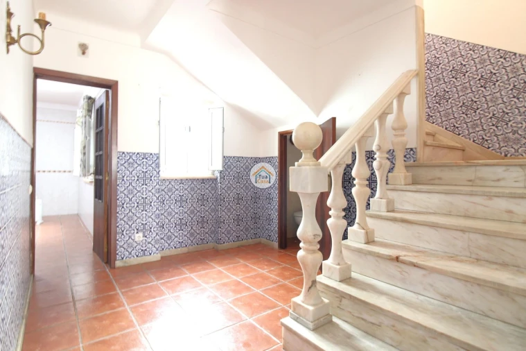 Moradia T4 para Venda em Redondo Foto 12