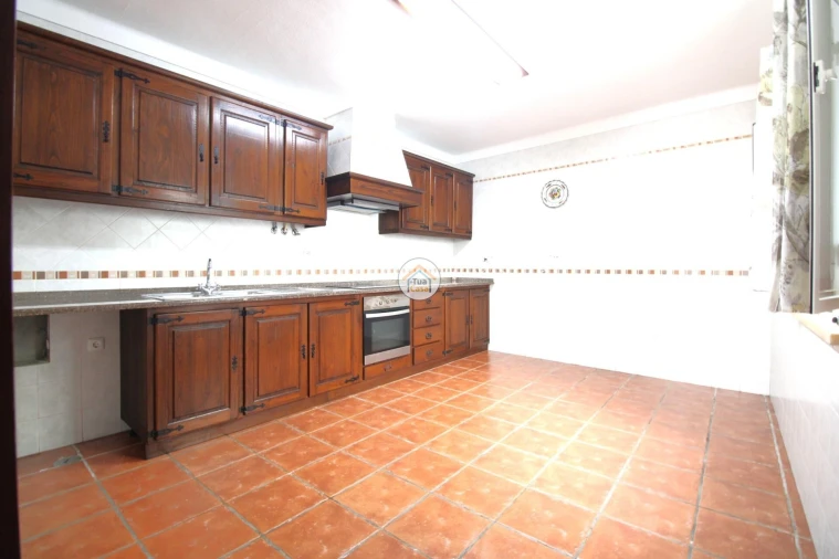 Moradia T4 para Venda em Redondo