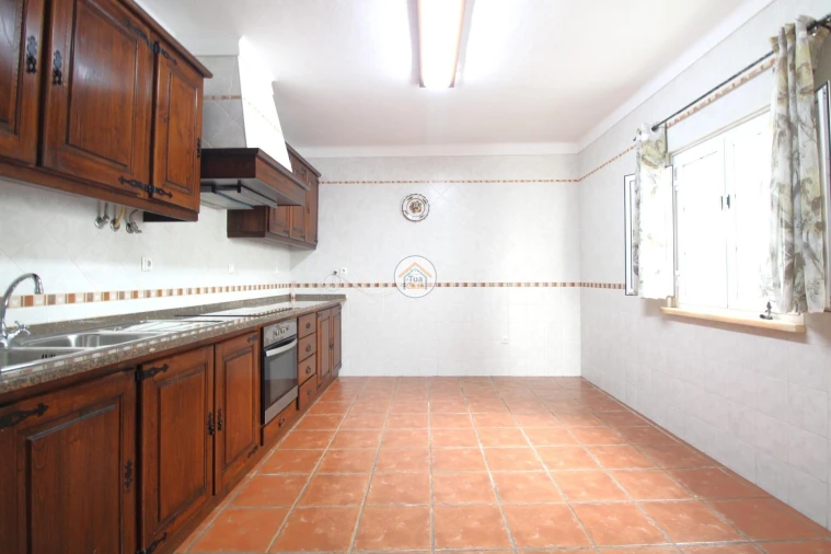 Moradia T4 para Venda em Redondo Foto 4