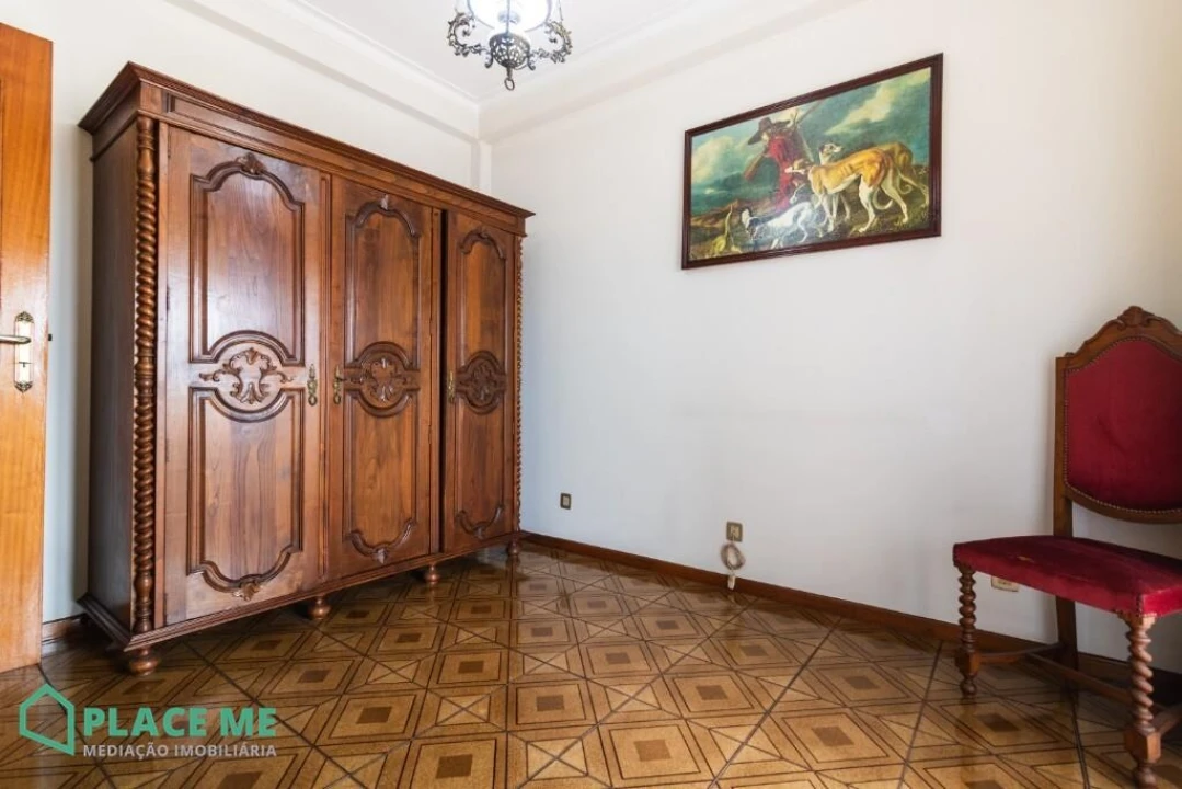 Apartamento T3 para Arrendamento em Braga (São José de São Lázaro e São João do Souto) Foto 28