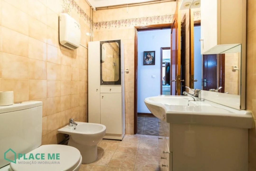 Apartamento T3 para Arrendamento em Braga (São José de São Lázaro e São João do Souto) Foto 38