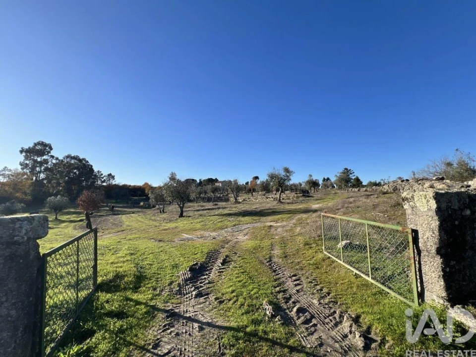 Quinta T3 para Venda em Arcozelo Foto 24