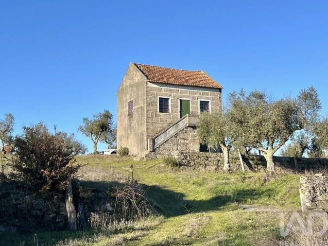 Quinta T3 para Venda em Arcozelo Foto 2