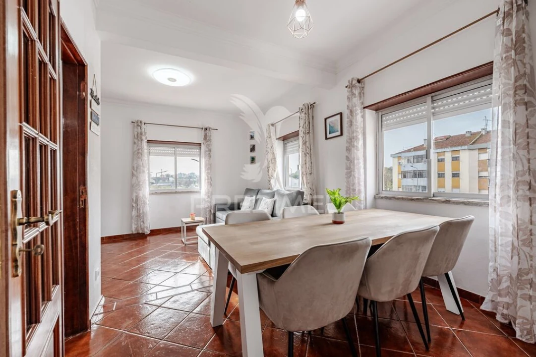 Apartamento T3 para Venda em Barreiro e Lavradio Foto 4