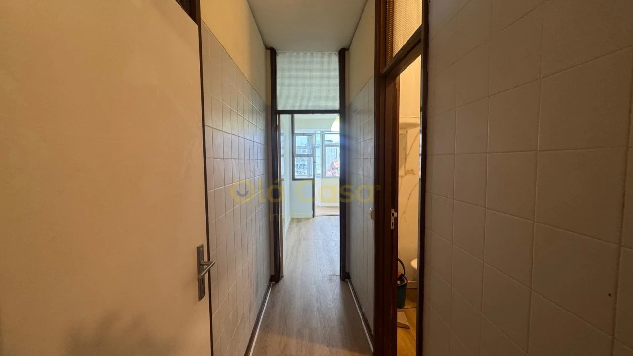 Apartamento T3 para Venda em Bonfim Foto 3