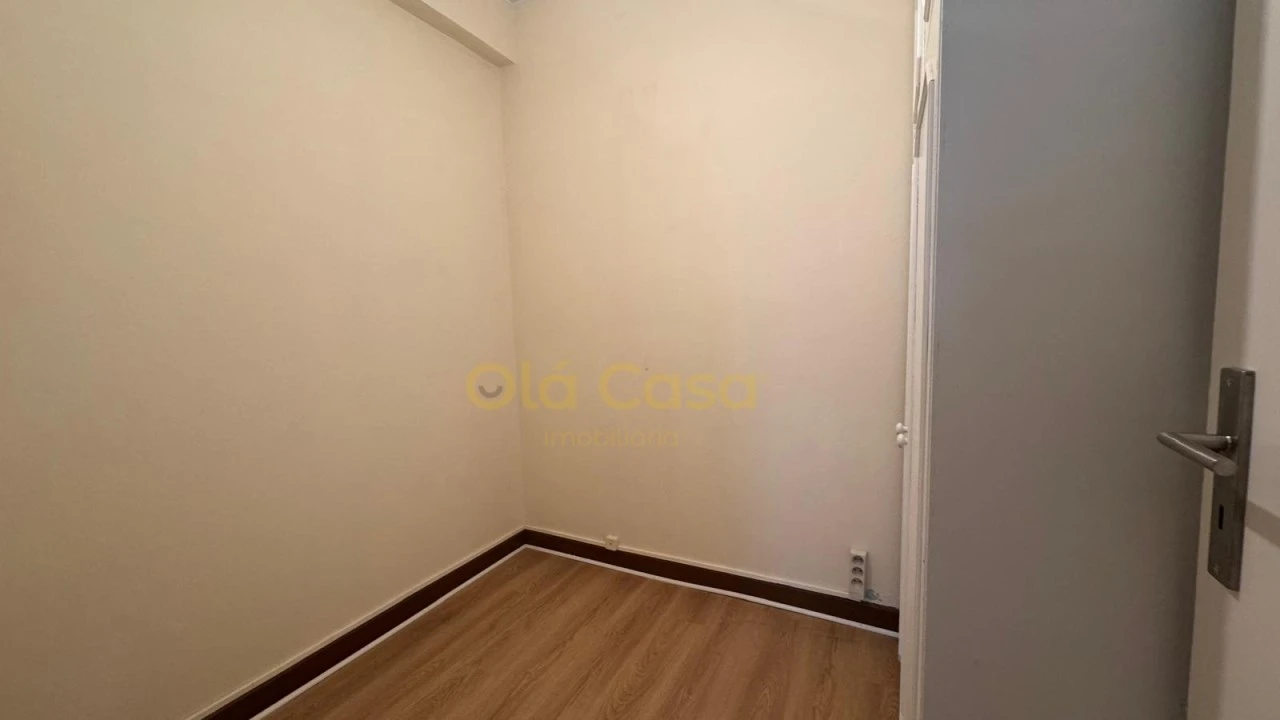 Apartamento T3 para Venda em Bonfim Foto 6