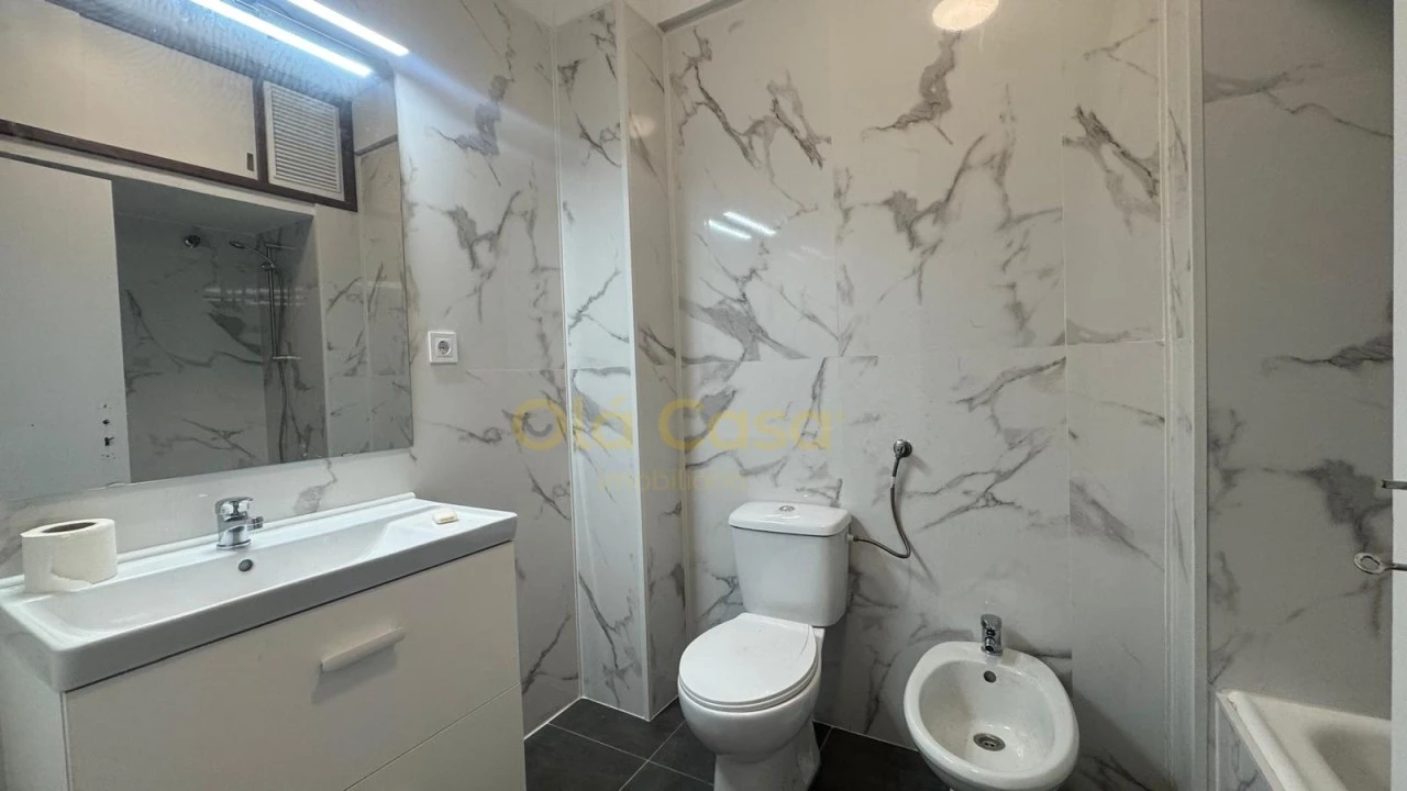 Apartamento T3 para Venda em Bonfim Foto 9
