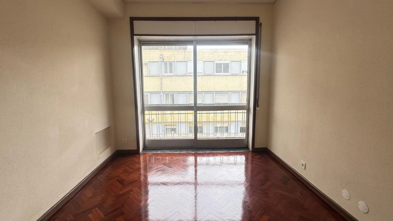 Apartamento T3 para Venda em Bonfim Foto 15
