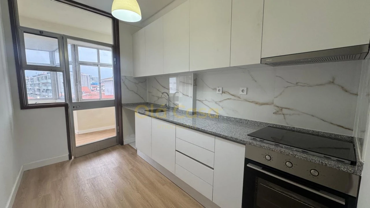 Apartamento T3 para Venda em Bonfim Foto 23