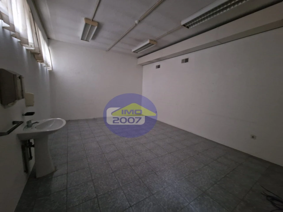 Loja para Venda em Cedofeita, Santo Ildefonso, Sé, Miragaia, São Nicolau e Vitória Foto 14