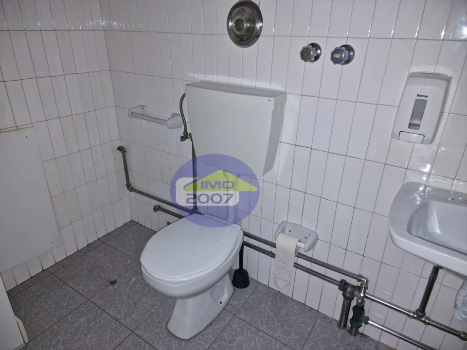 Loja para Venda em Cedofeita, Santo Ildefonso, Sé, Miragaia, São Nicolau e Vitória Foto 15