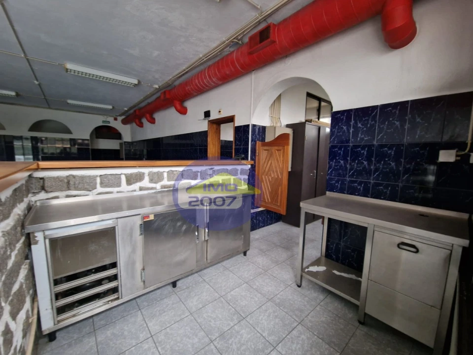 Loja para Venda em Cedofeita, Santo Ildefonso, Sé, Miragaia, São Nicolau e Vitória Foto 19