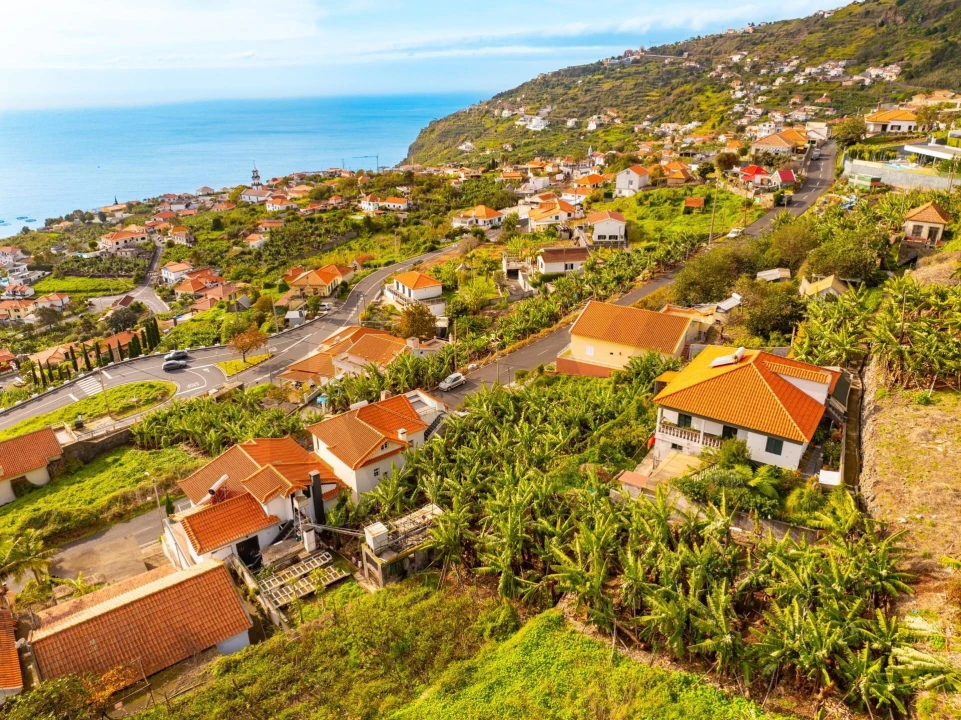 Terreno para Venda em Arco da Calheta Foto 18