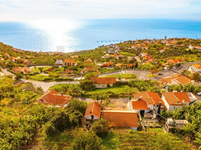 Terreno para Venda em Arco da Calheta Foto 16