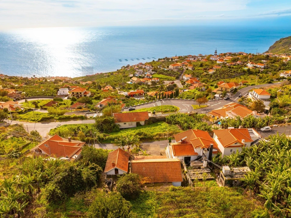 Terreno para Venda em Arco da Calheta Foto 19