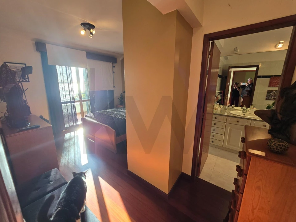 Moradia T3 para Venda em Caniço Foto 48