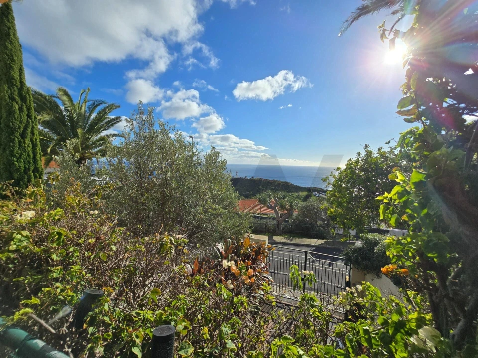 Moradia T3 para Venda em Caniço Foto 28