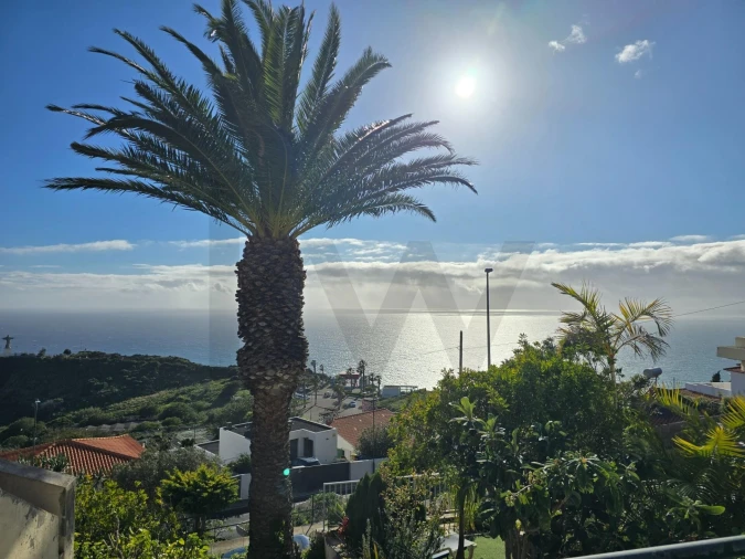 Moradia T3 para Venda em Caniço Foto 2