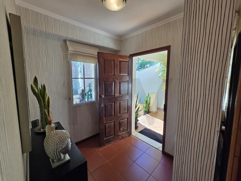 Moradia T3 para Venda em Caniço Foto 19