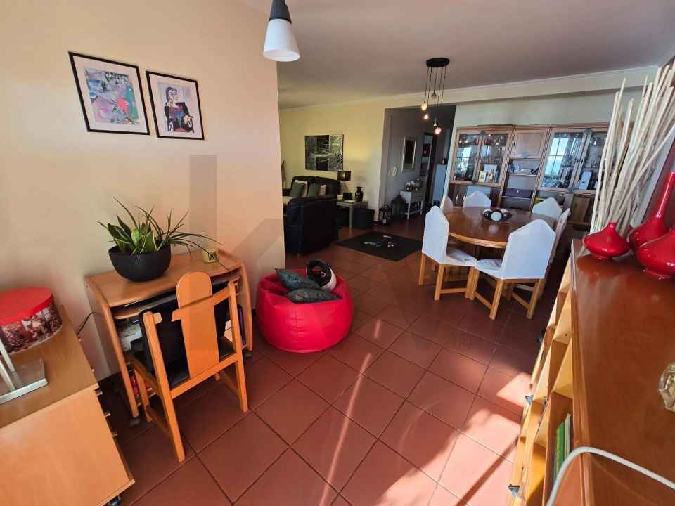 Moradia T3 para Venda em Caniço Foto 25