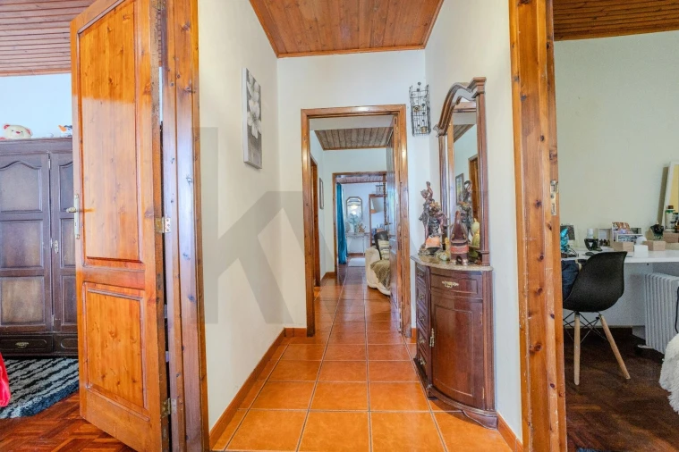 Moradia T3 para Venda em Santana Foto 5