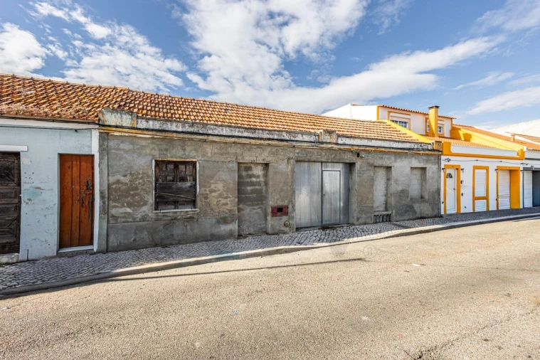 Moradia T2 para Venda em Almeirim Foto 1