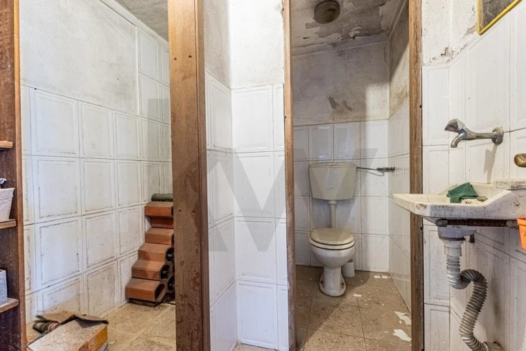 Moradia T2 para Venda em Almeirim Foto 31