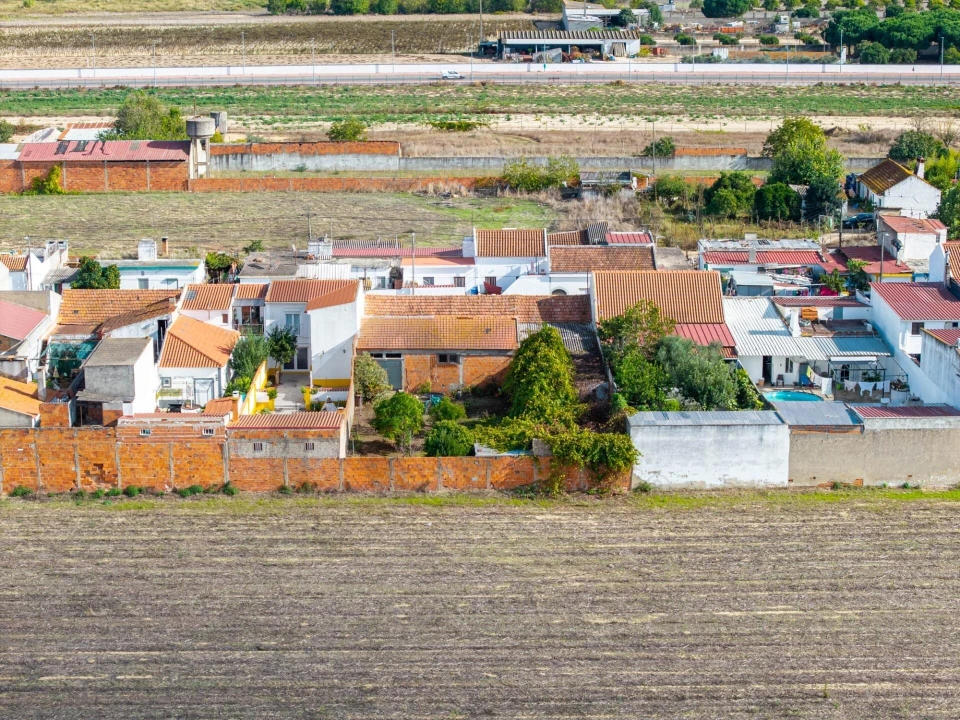 Moradia T2 para Venda em Almeirim Foto 16