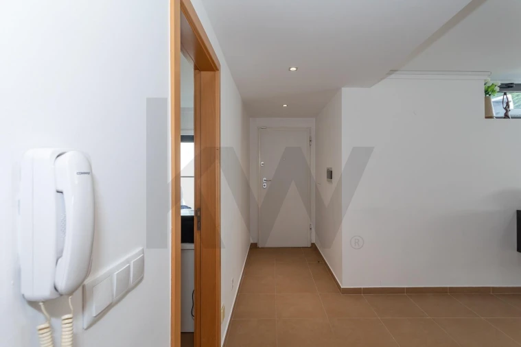 Moradia T4 para Venda em Pontinha e Famões Foto 71