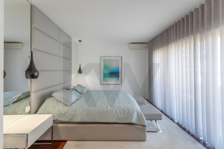 Moradia T4 para Venda em Pontinha e Famões Foto 39