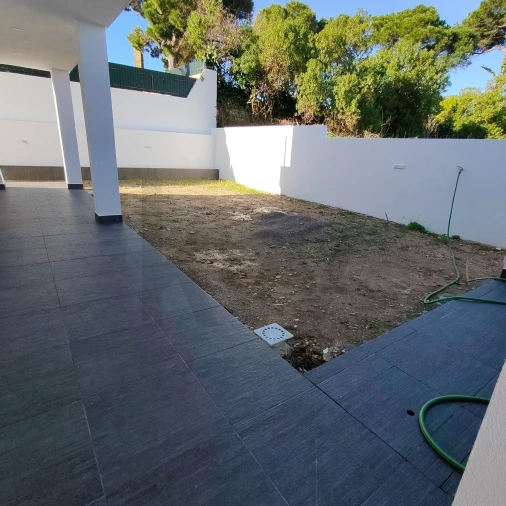 Moradia T4 para Venda em Charneca de Caparica e Sobreda Foto 60