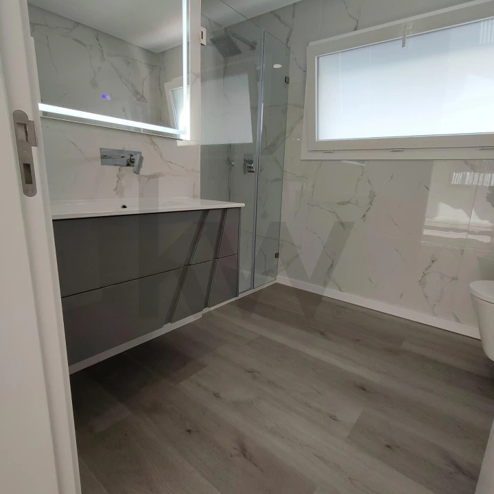 Moradia T4 para Venda em Charneca de Caparica e Sobreda Foto 11