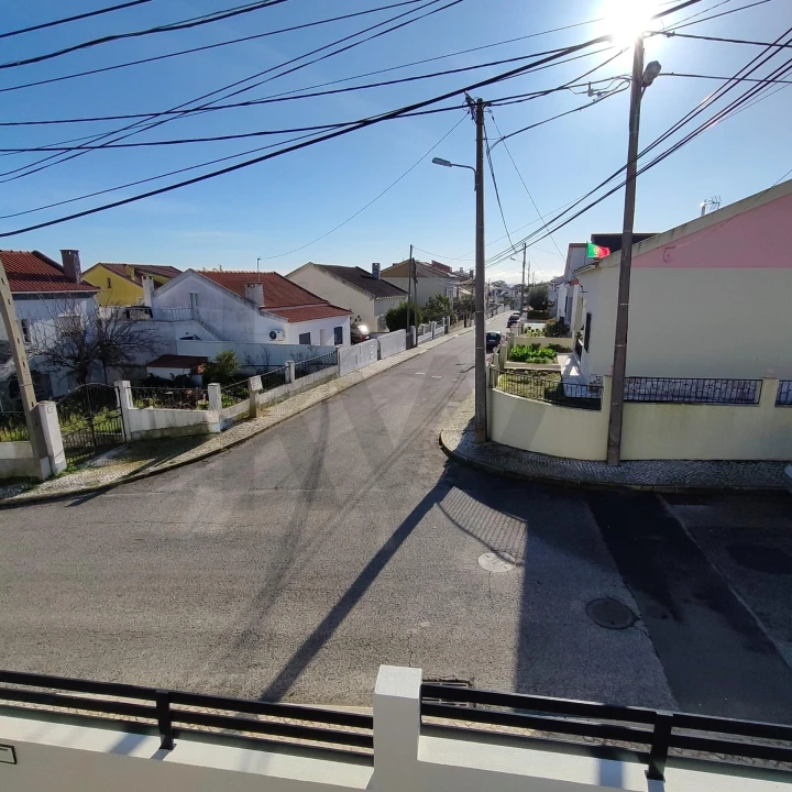 Moradia T4 para Venda em Charneca de Caparica e Sobreda Foto 30