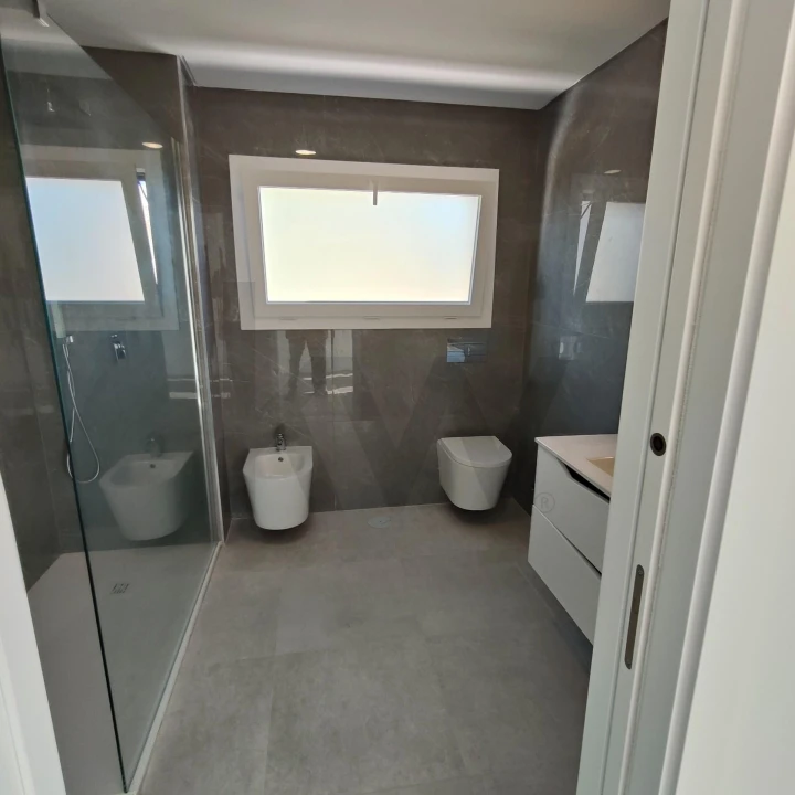 Moradia T4 para Venda em Charneca de Caparica e Sobreda Foto 40