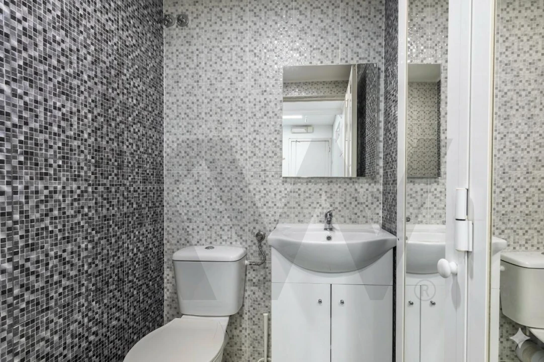 Loja para Venda em Campo de Ourique Foto 11