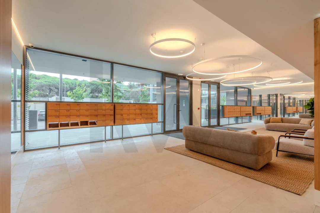 Apartamento T4 para Venda em Algés, Linda-A-Velha e Cruz Quebrada-Dafundo Foto 4