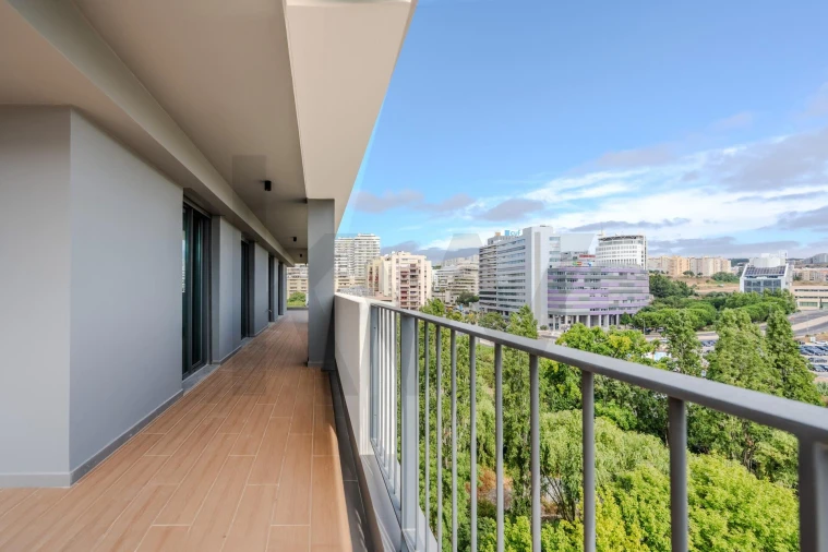 Apartamento T4 para Venda em Algés, Linda-A-Velha e Cruz Quebrada-Dafundo Foto 34