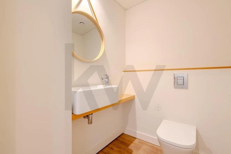 Apartamento T4 para Venda em Algés, Linda-A-Velha e Cruz Quebrada-Dafundo Foto 8